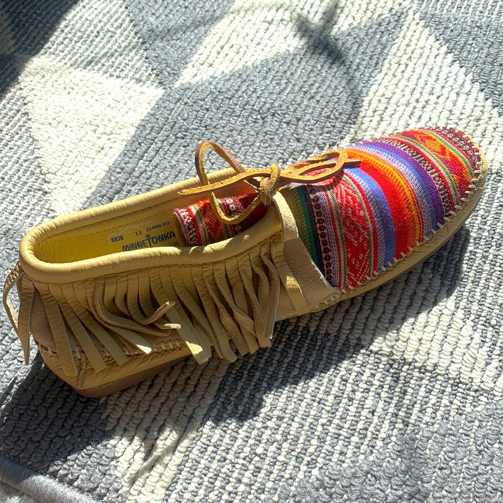 Minnetonka colorful moccasins